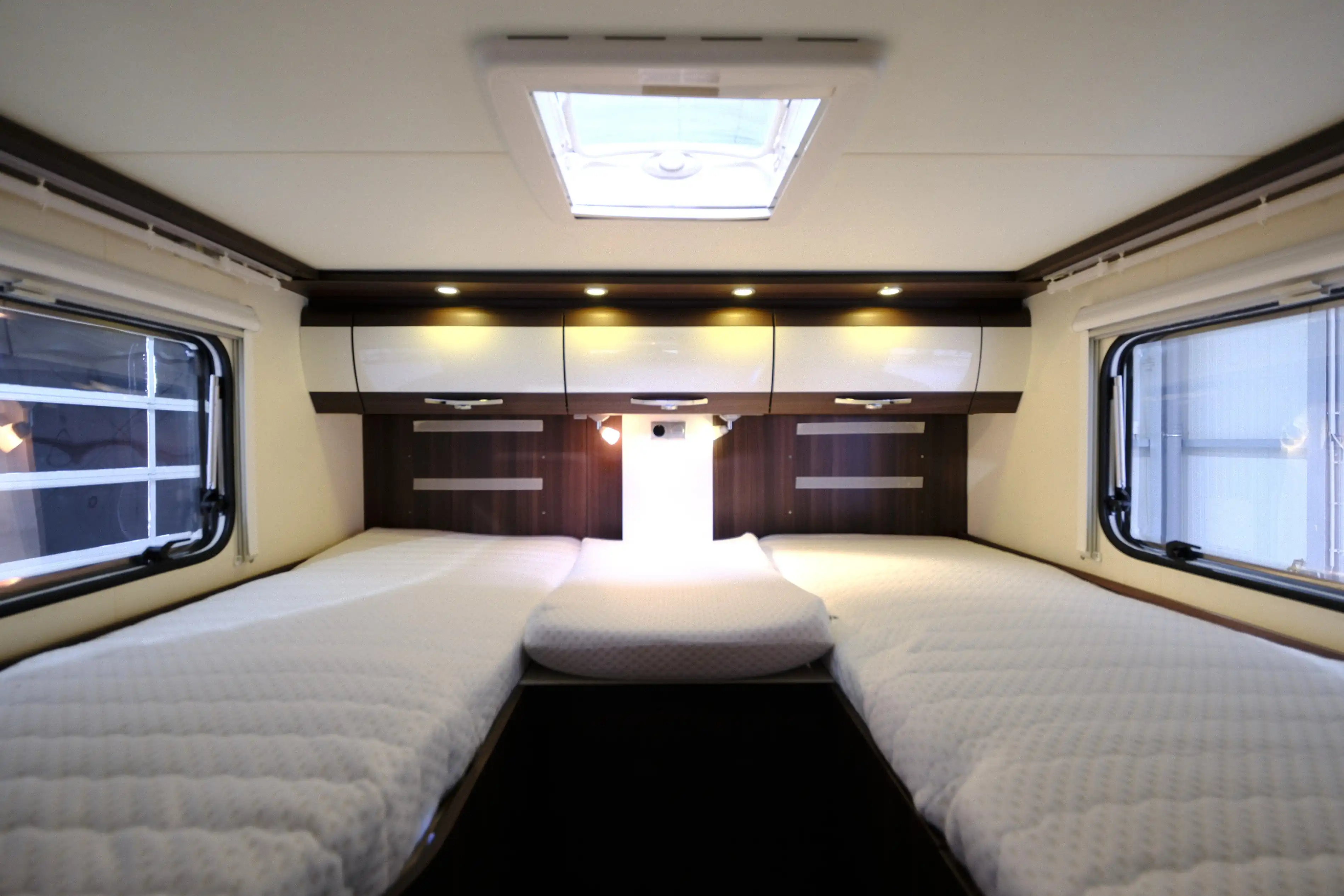 BUERSTNER Nexxo T 690 G Fifty-Five